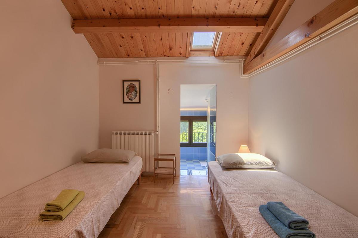 Holiday Home Kukurin Bale Exterior foto